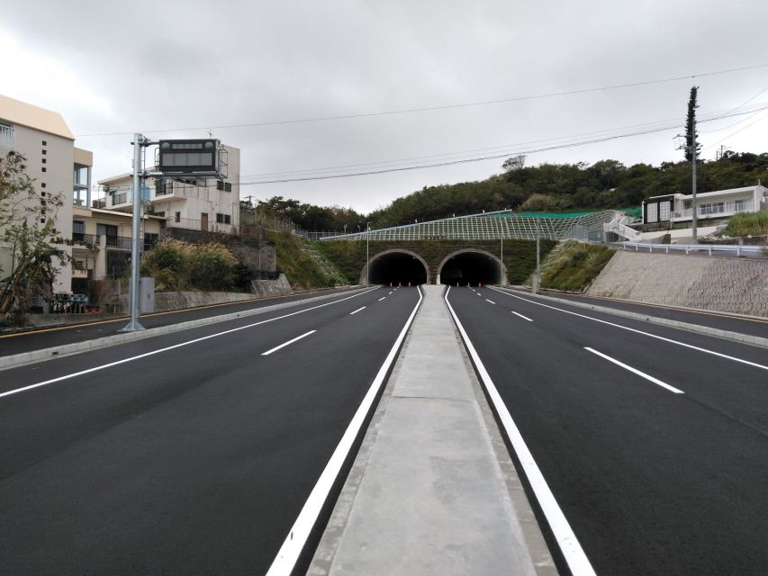 宜野湾北中城線トンネル照明設備工事